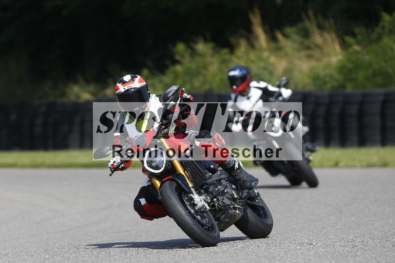 Archiv-2025/26 11.06.2025 Peter Studer have fun ADR/Gruppe blau/team